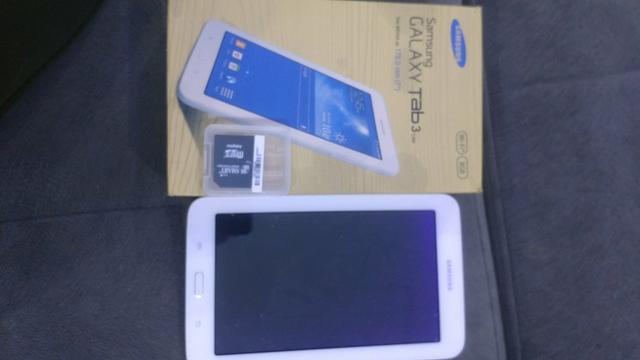 Vendo Tablet Galaxy Samsung pouquíssimo uso!