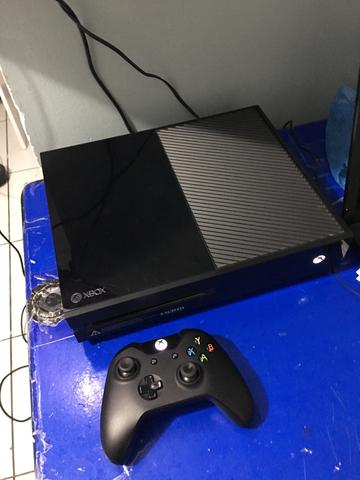 Xbox one + 2 jogos NOVÍSSIMO