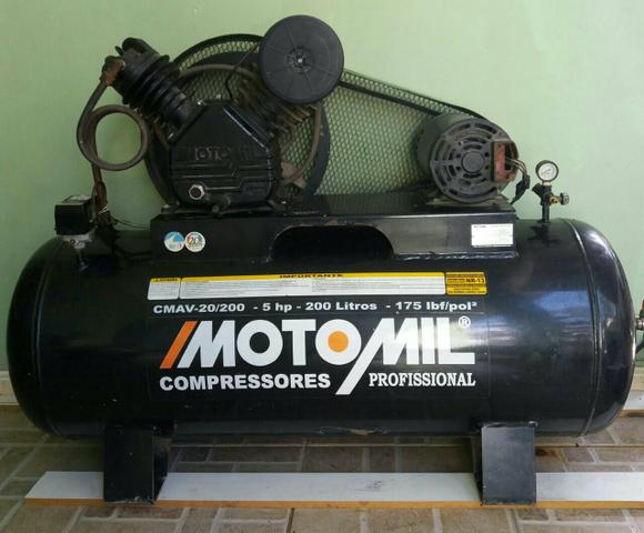 Compressor 20 pés 200L 5Hp 220V