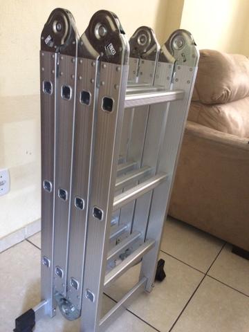 Escada Multifuncional