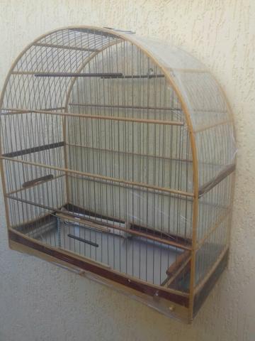 Gaiola número 6 Canoa