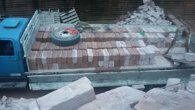 Lajes e tijoletas gres