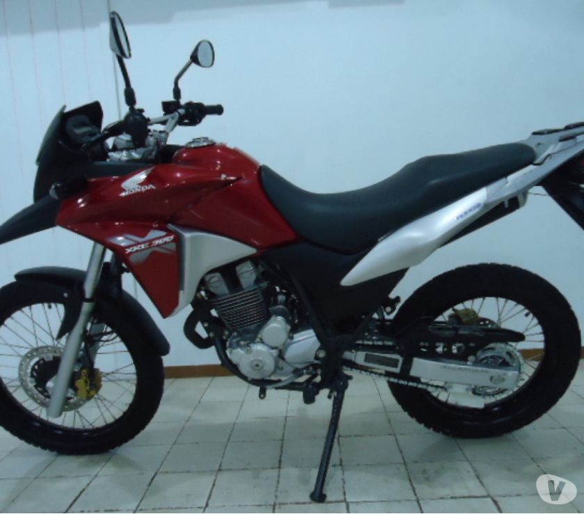 XRE  VERMELHA ÚNICO DONO COM  KM (NOVA)