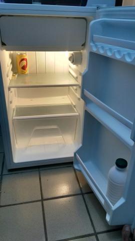 Frigobar seminovo