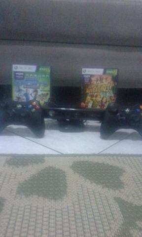 Kinect original + 2 controles originais + 2 jogos p/kinect