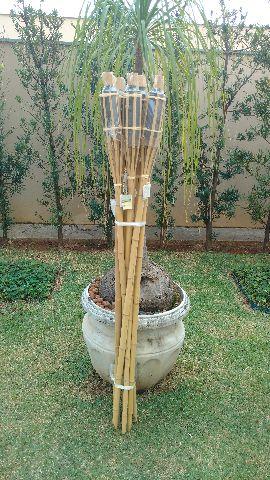 Kit com 7 tochas de bambu - 1,5 metros