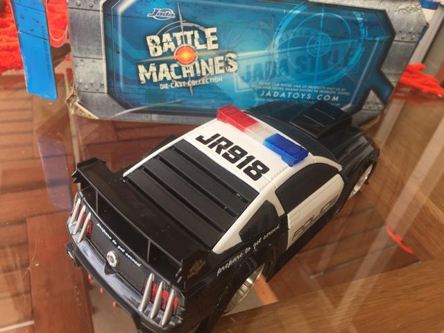 Mustang Polícia - 1:24 - Jada Toys
