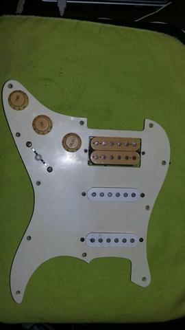 Vend/Troc Circuito Squier e Case