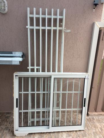 Vendo janela de alumínio!