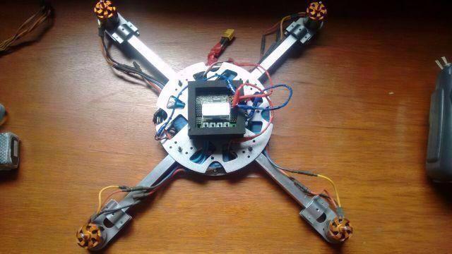 Drone/Quadricoptero/Rádio Controle Turnigy 9x