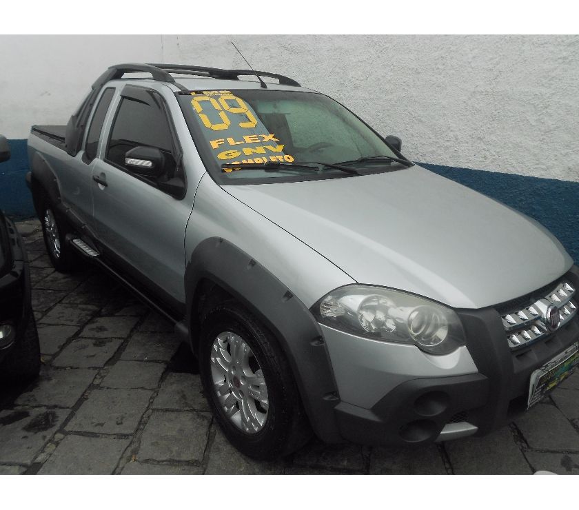 Fiat Strada 1.8 Adventure Locker c GNV  Excelente!
