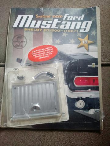 Ford Mustang Shelby GT )