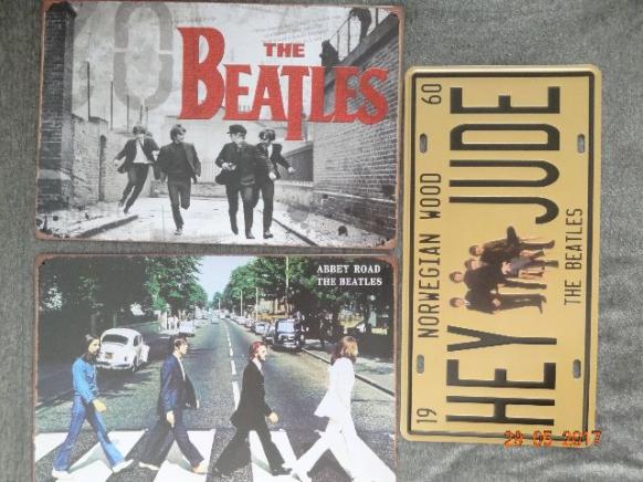 Kiti com 3 Placas em Metal Decorativas dos Beatles