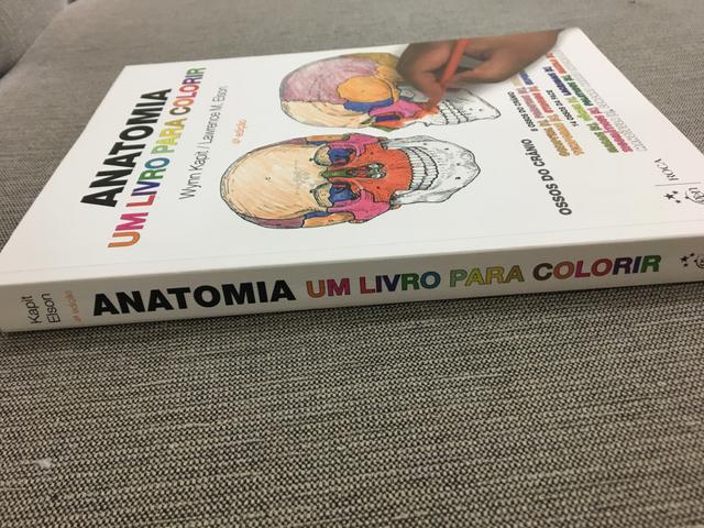 Livro Anatomia para colorir