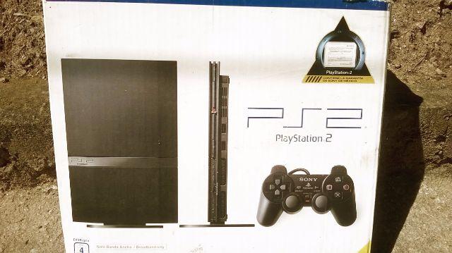 Playstation 2 + 1 Jogo + 2 Controles + 1 Memory Card