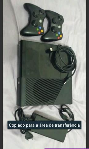 Xbox super slim 500gb novo na caixa.
