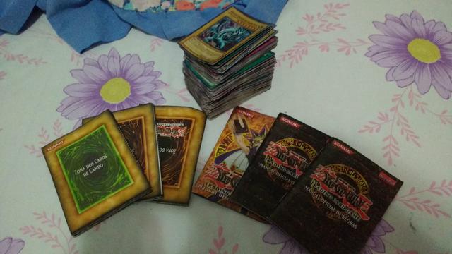 173 cartas originais de Yugioh