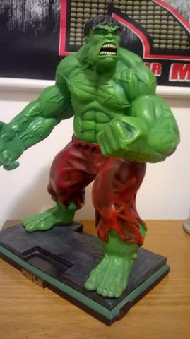 Boneco Hulk Resina