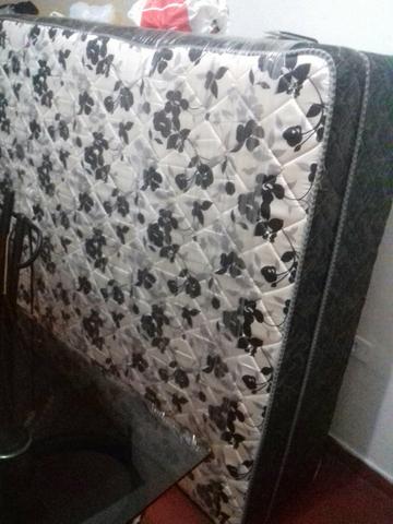 Cama box nova de casal