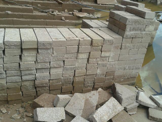 Carga fechada de tijoletas gres