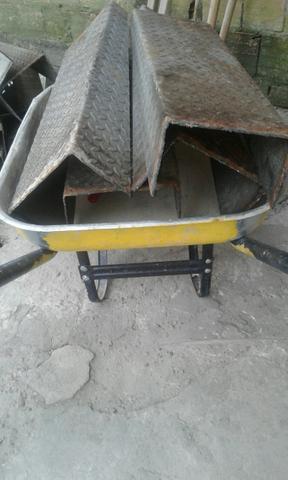 Degrau de chapa de escada valor:200reais