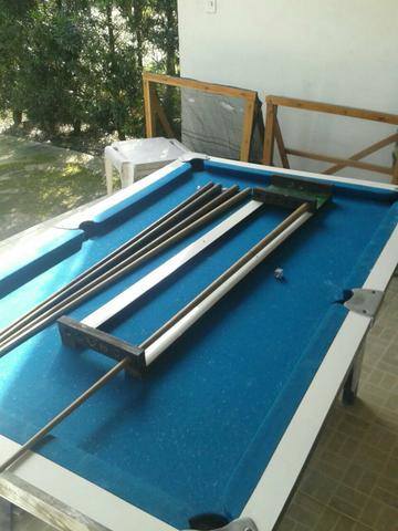 Mesa de sinuca de ficha c/capa semi nova