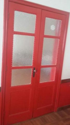 Porta de peroba talhada 1,20m x 2,10