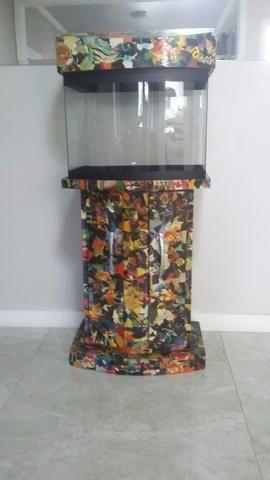 Aquário vidro curvo 60 litros com móvel