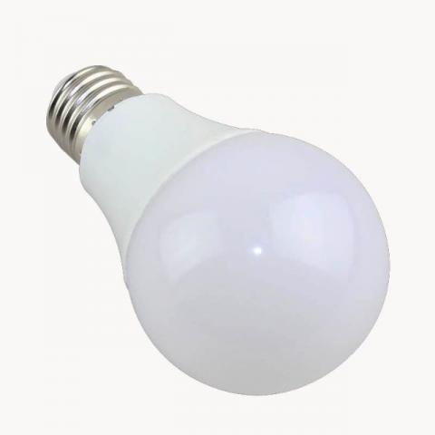 Bulbo LED E27 Bivolt Branco Frio 7W