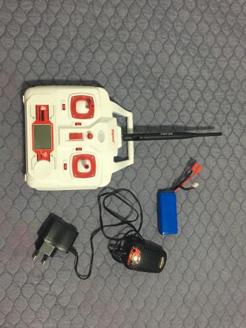 Controle, Bateria e carregador Syma X8