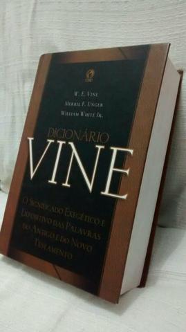 Dicionários Bíblico