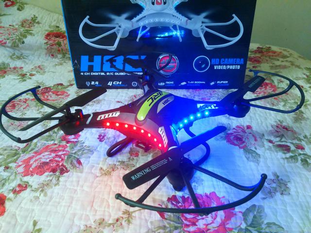 Drone jjrc h8c com câmera