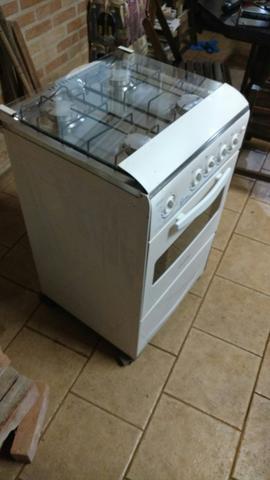 Fogaão 4 bocas Esmaltec