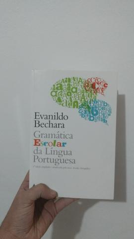 Gramática escolar da língua portuguesa