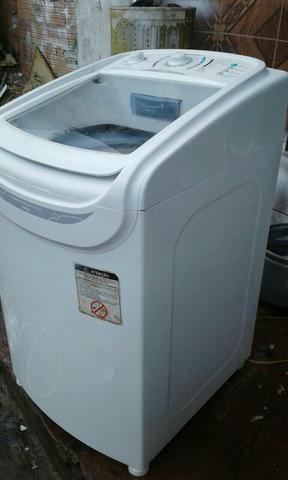Máquina de lavar Electrolux 10kg faz tudo bem conservada