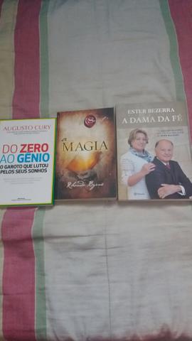 Vendo livros