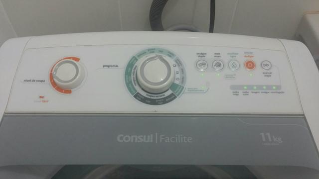 Lavadora de roupas Consul 11 kg 220 V