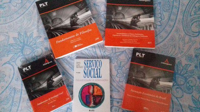 Livros do curso de serviço social