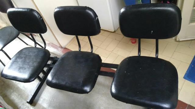 Longarina 3 lugares (cadeiras)