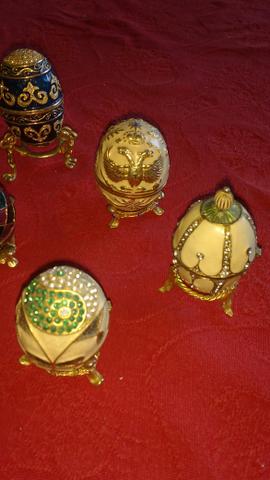 Ovos de decoração