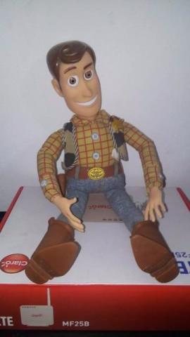 Boneco Xerife Woody Toy story Disney original da Thinkway,