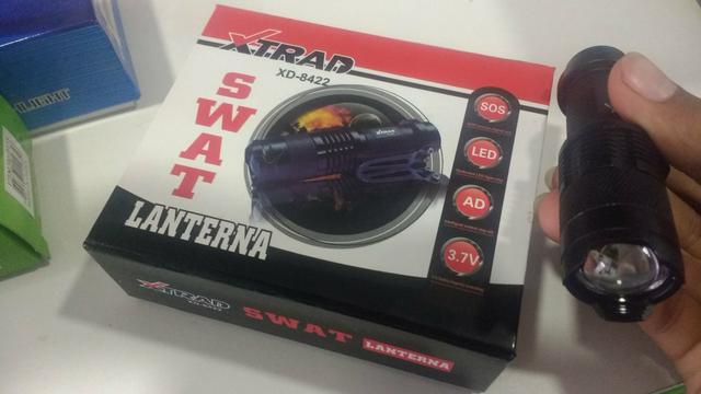 Lanterna SWAT otima potencia de luz