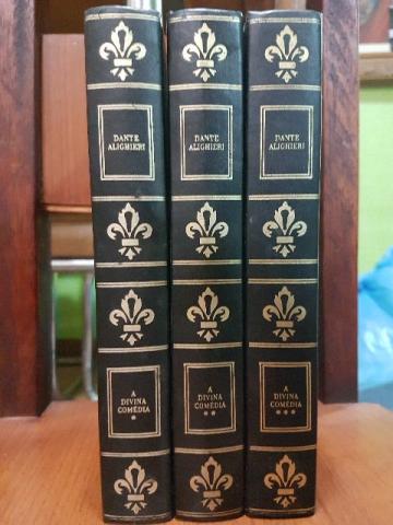 Livro A Divina Comédia - Dante Alighieri - 3 Volumes