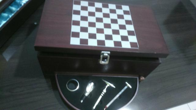 Xadrez completo medieval, peruano e xadrez maleta porta