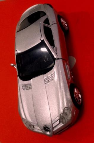 Miniatura Grande da Mercedes slr maclarem -14cm comprimento