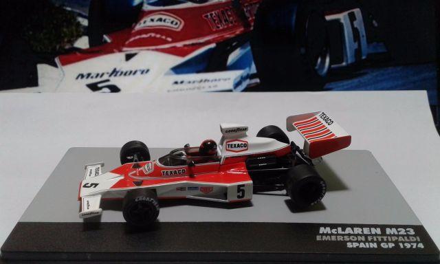 Miniatura Mclaren M23 Emerson Fittipaldi