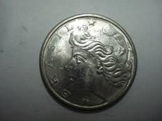 Moeda 10 centavos 