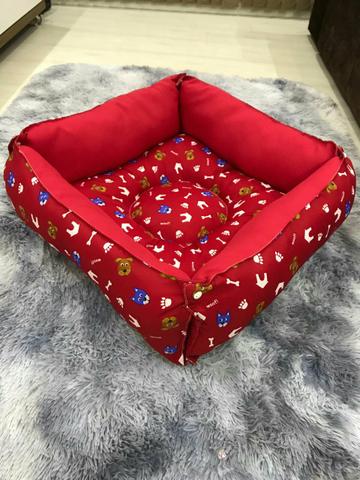 Caminha quadrada dupla face P, M e G para cachorros