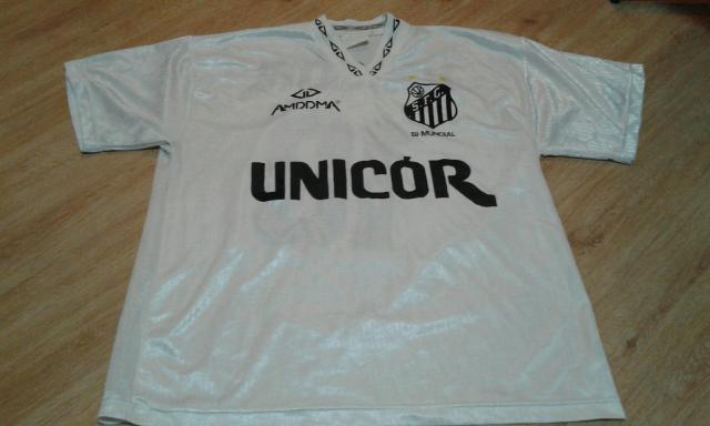 Camiseta do Santos.