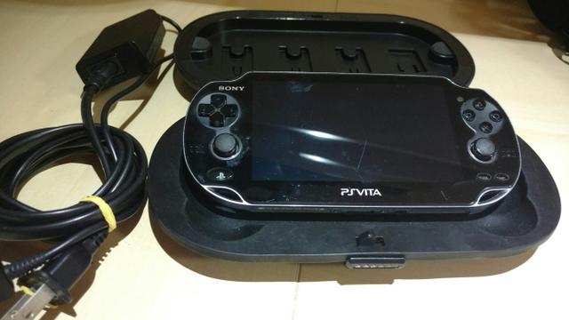 Console PS Vita I Psvita com carregador incluso e case